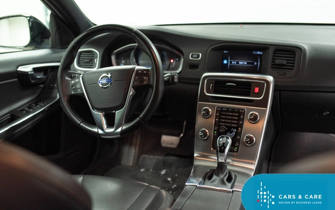 Volvo V60 cena 69900 przebieg: 179270, rok produkcji 2018 z Krzepice małe 211
